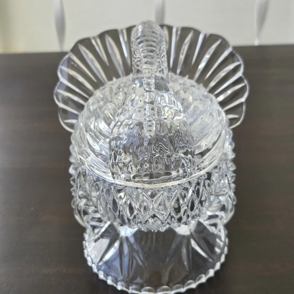 Shannon 24% Lead Crystal Turkey Covered Dish Czech Republic With Lid & Label